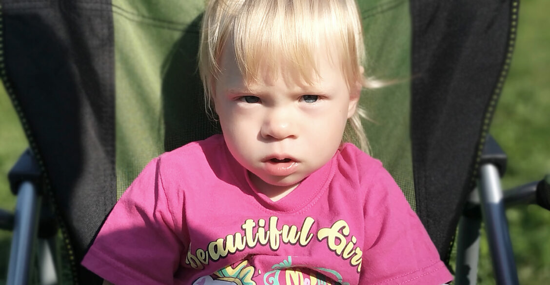 Врачи спасли недоношенных Леру и Аню. Но у одной из девочек проблемы с сердцем