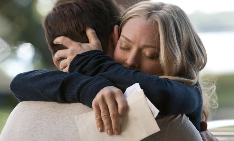 «Муж уехал, а я осталась одна». Как пережить вынужденную разлуку?