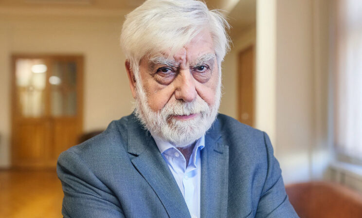«Общество нельзя приучить к насилию». Психолог Сергей Ениколопов