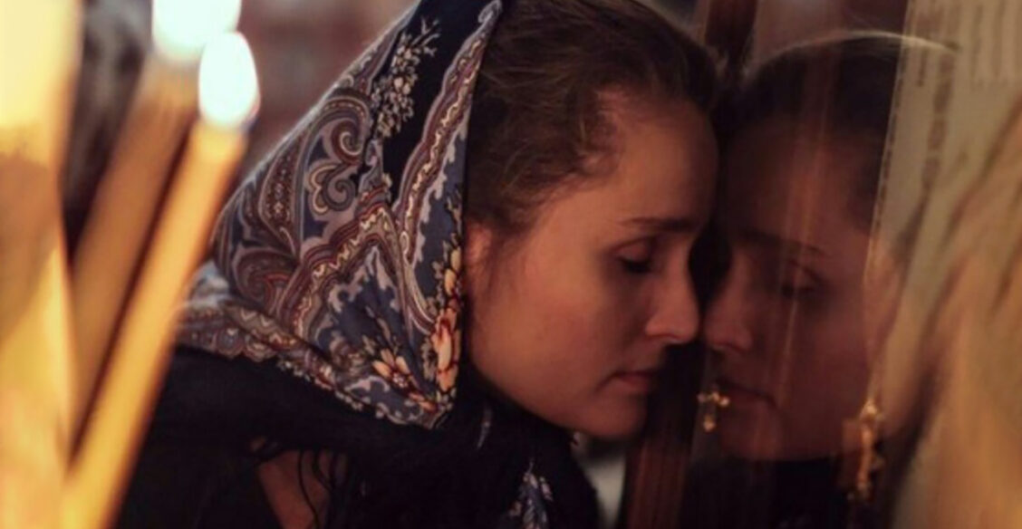 «Забеременела, парень бросил, а родителям сказать страшно». Что ответили девушке в храме