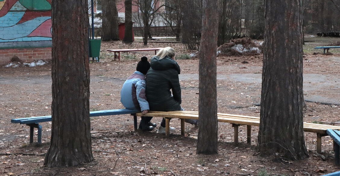 «После родов мы с сыном спустились в подвал». Дневники украинских беженцев