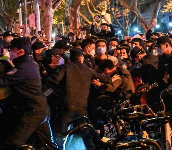 В Китае массовые протесты из-за ковидных ограничений. Что будет дальше?
