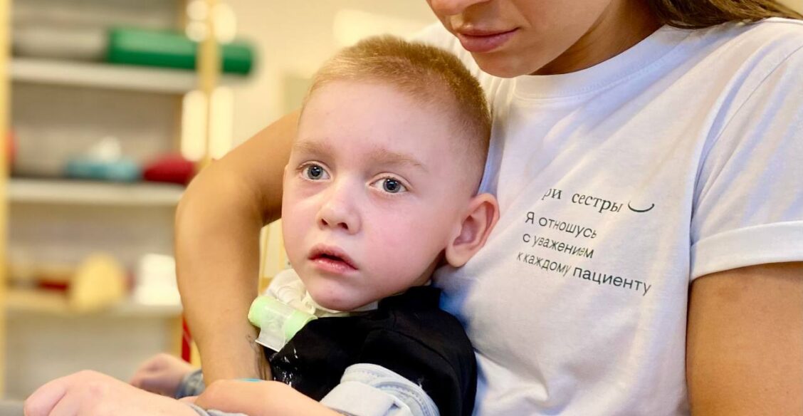 «Ребенок больше в себя не придет. Прощайтесь», — сказали родителям Захара