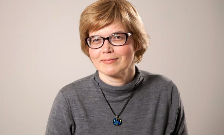 Мать и отец, учитель и друг — чего мы хотим от священника? Майя Кучерская