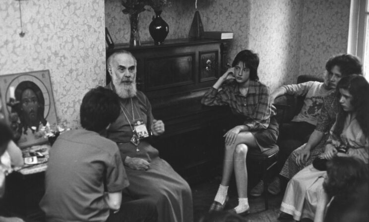 «Однажды ко мне пришли хиппи и сказали: “Мы хотим молиться”». Митрополит Антоний Сурожский