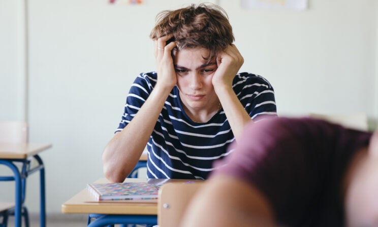 Сбежать от ЕГЭ. Почему дети начинают вредить себе накануне экзамена