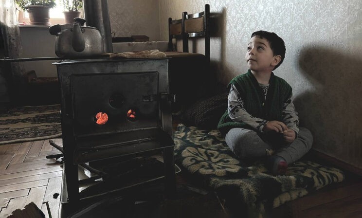 «Весь мир молчит об Арцахе». В блокаде 120 тысяч человек, среди них маленькие дети