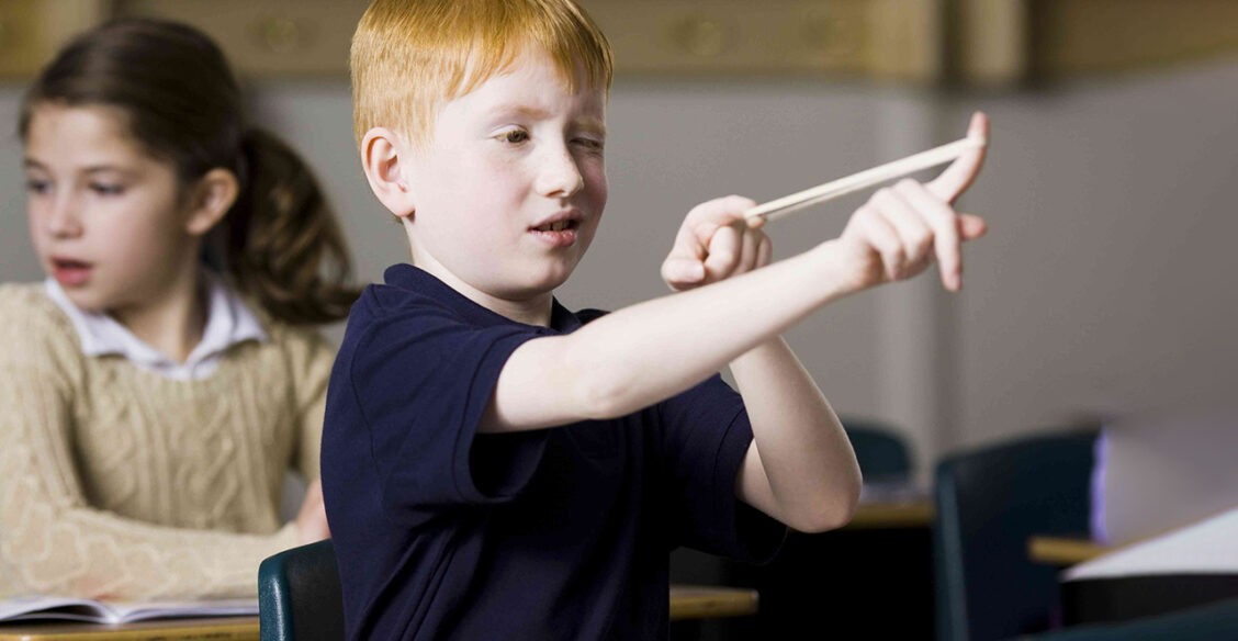 «Шалит на уроке и носится на перемене — не думайте, что ему это в кайф». Психиатр Дмитрий Иващенко