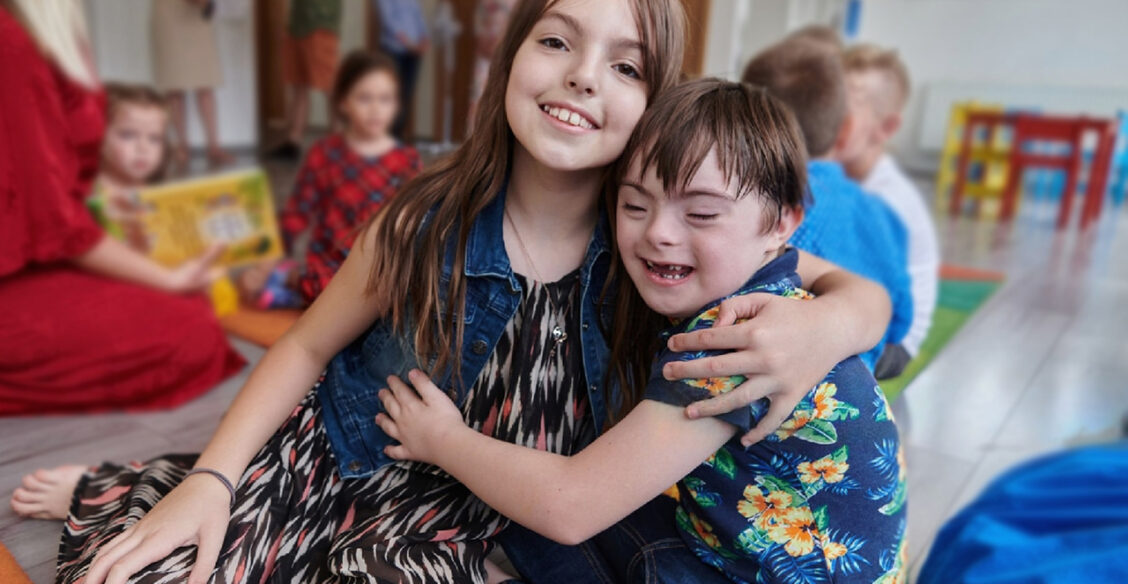 «Эй, полегче, у меня брат с синдромом Дауна!» История старшей сестры