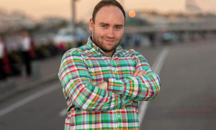 «Не освоил тему в 5-м классе — будут проблемы на ЕГЭ». Математик Денис Слонимский