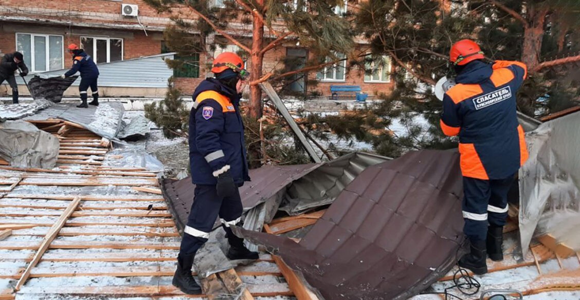 Ураган в Кузбассе. Погибли три человека