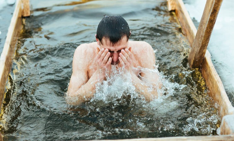 «Не ныряйте в прорубь, если не занимаетесь моржеванием». Реаниматолог иеромонах Феодорит (Сеньчуков)