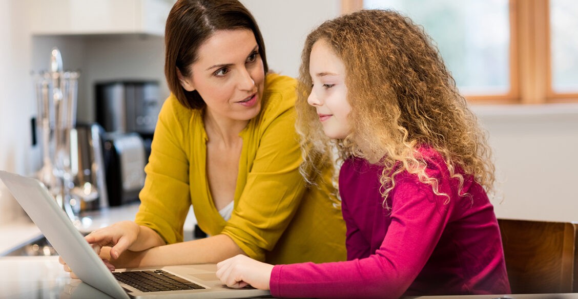 «Я решила за ребенка, куда он поступит». Четыре истории о том, что из этого вышло