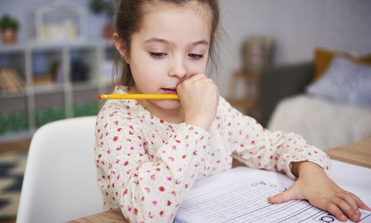 «Отдавать ли 6-летнюю дочь в школу?» Что должен уметь будущий первоклассник