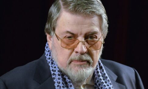 «Самоирония — спасение от всего». Александр Ширвиндт — о юморе, жизни и любви