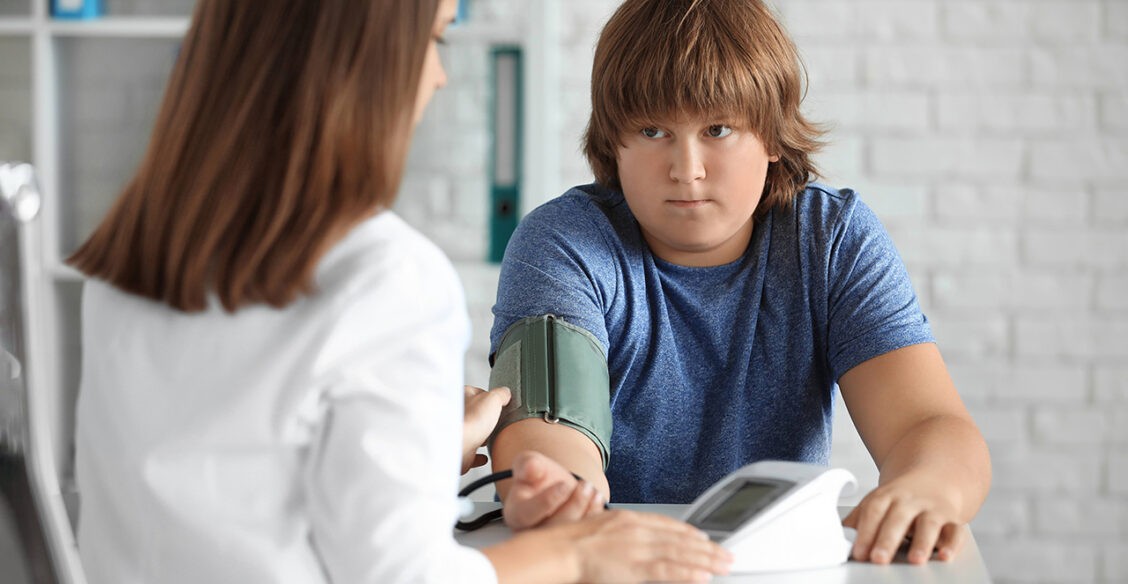 «Сын полненький, но у нас в роду все такие». Детский эндокринолог Дарья Тыртова – о лишнем весе у подростков