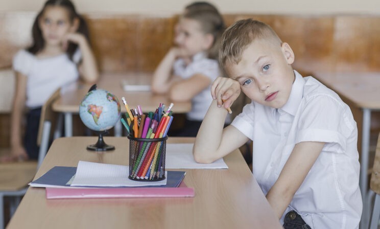 «Наш сын решает уравнения, играть ему некогда». Что видят учителя, которые готовят к школе