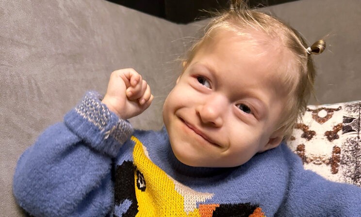 Теона перенесла четыре операции за два года