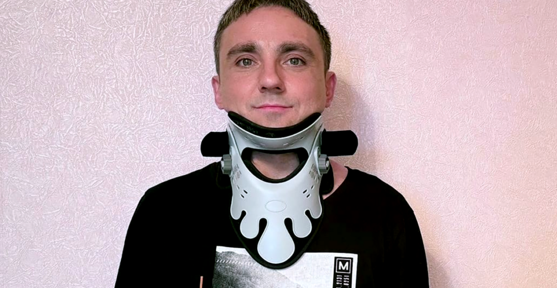 Павел не успел заметить лося на шоссе и попал в аварию