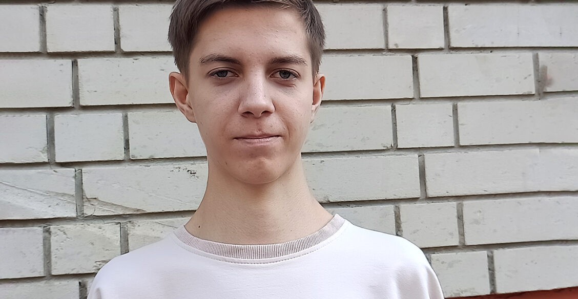 Рома теряет сознание из-за болезни сердца