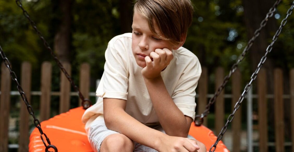 Сын не хочет извиняться. Что делать родителям?