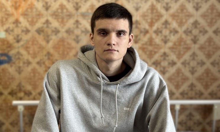 Денис неудачно нырнул и сломал позвоночник