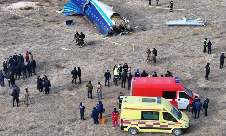 Крушение самолета в Актау. Что известно (обновляется)