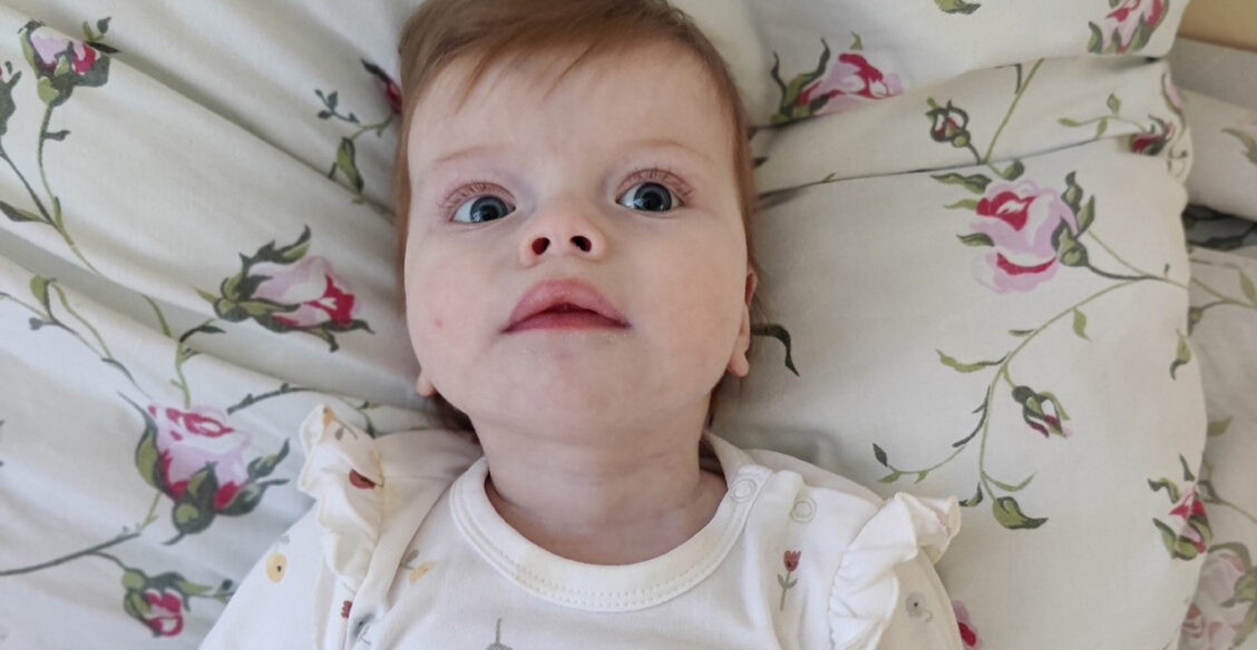 Маше трудно дышать