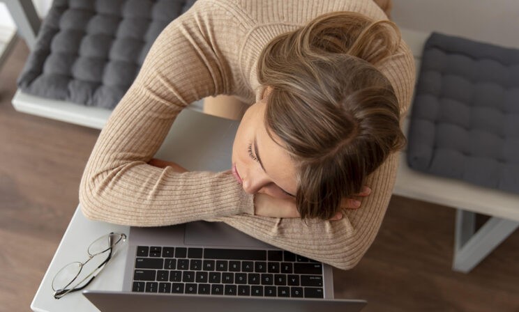 От работы тошнит, даже каникулы не помогли. 5 шагов при выгорании