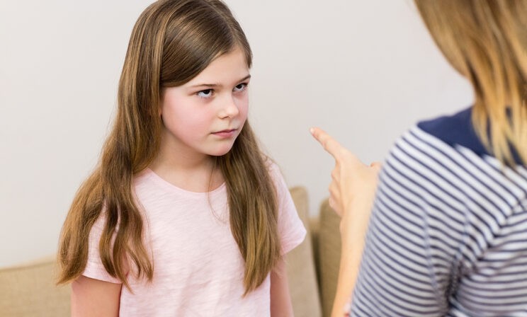 «Язык отсохнет сказать “извини”?» Подросток не хочет просить прощения