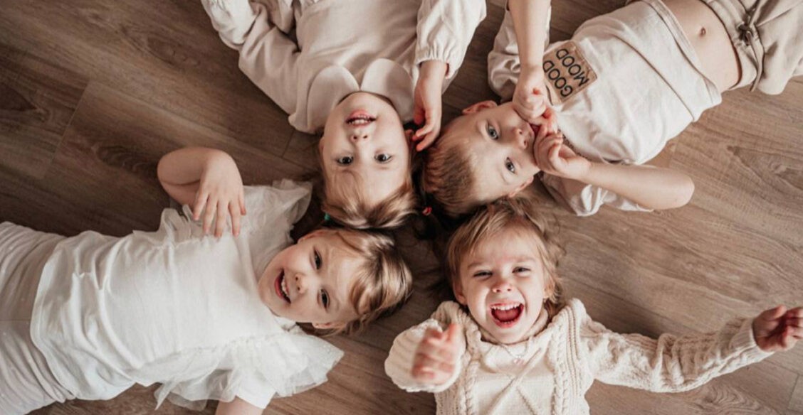 После потери ребенка родила четверняшек, а потом пятого малыша. История Марины Стекловой