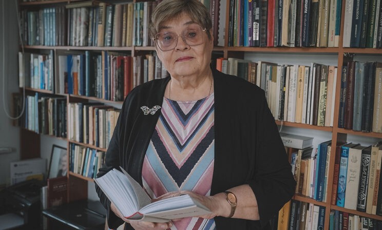 «Одни абитуриенты выберут колледж, другие — просто уедут». Что будет, когда вузы ограничат число платных мест