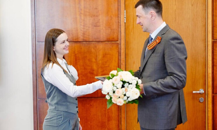 Ординатора Марию Блажко, принявшую роды в метро Москвы, зачислят в аспирантуру