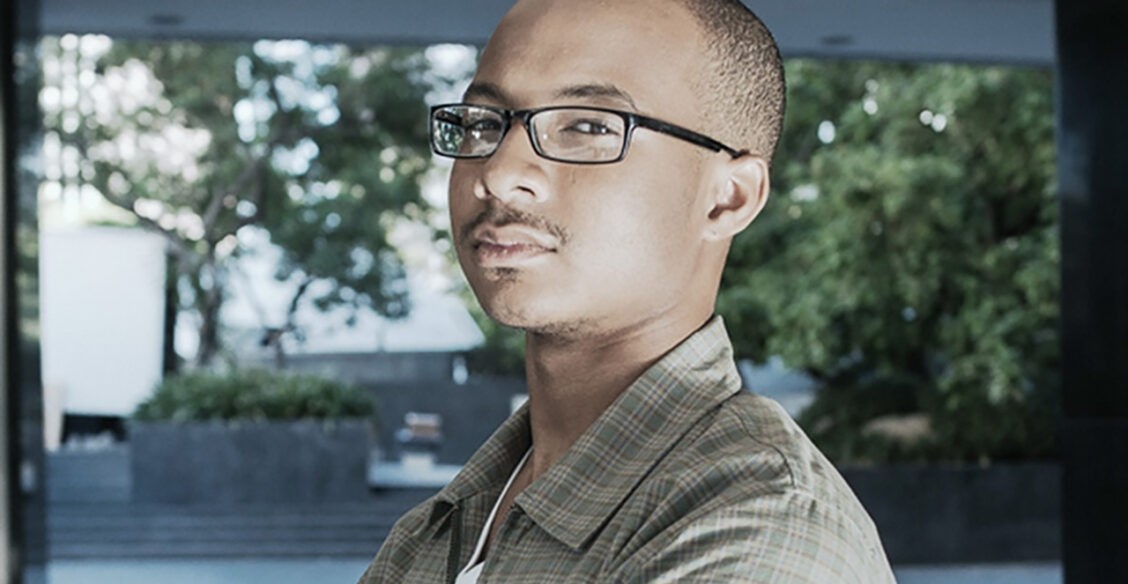 Подросток из бедной семьи стал долларовым миллионером в 15 лет