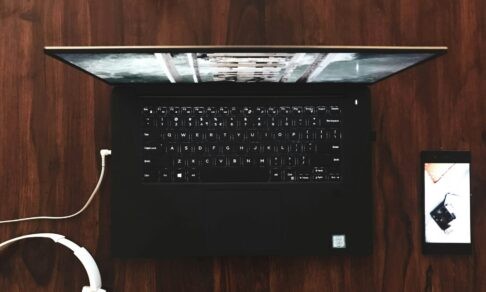 Половина старшеклассников делает домашнюю работу с помощью ИИ