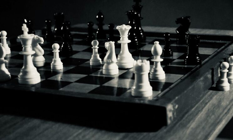 15-летний российский шахматист обыграл гроссмейстера Магнуса Карлсена в онлайн-турнире