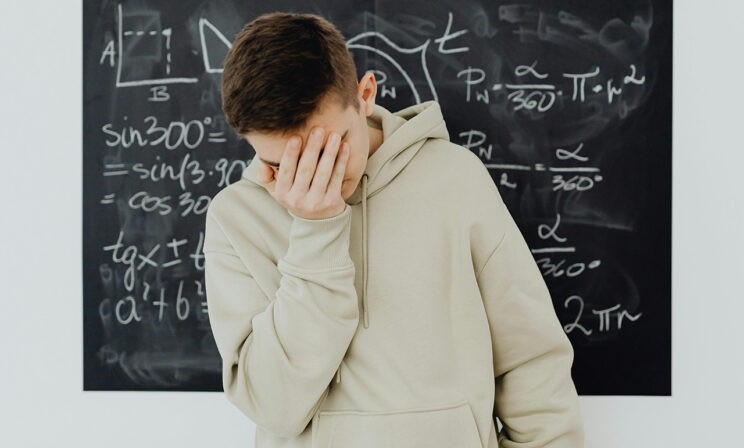 «Стандартных задач не ждите». Учителя — о ЕГЭ по профильной математике в 2025-м