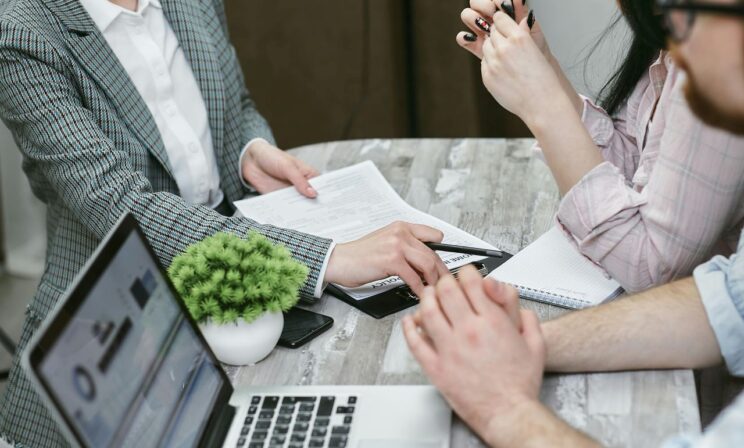 Российские банки в июне начали снижать ипотечные ставки