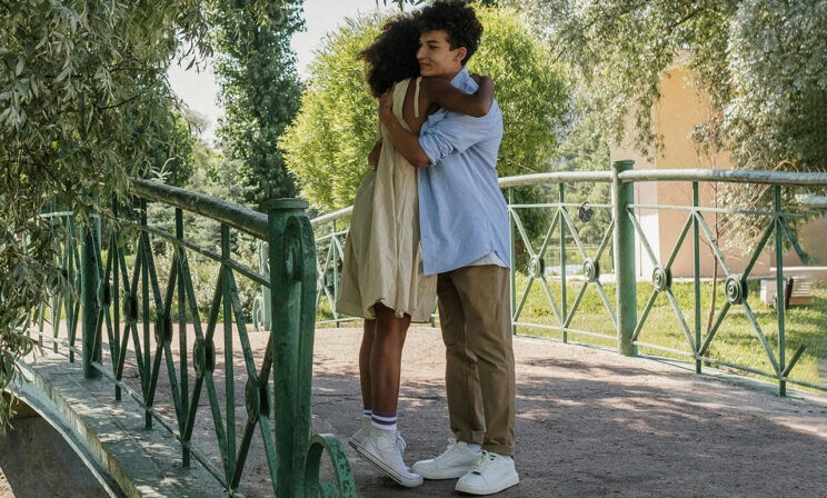 «Сын тоскует по девочке из лагеря»