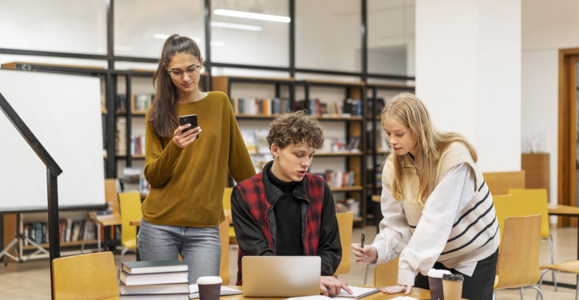 Минобрнауки: до 40% российских студентов не завершают обучение в вузах