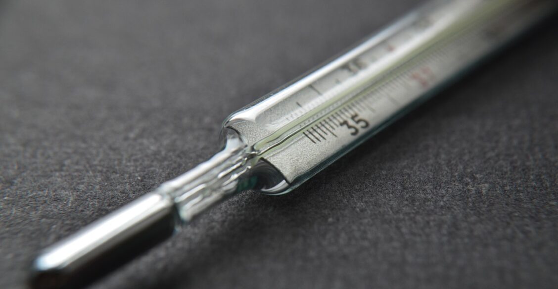 В Перми массово отравились школьники на выпускном вечере