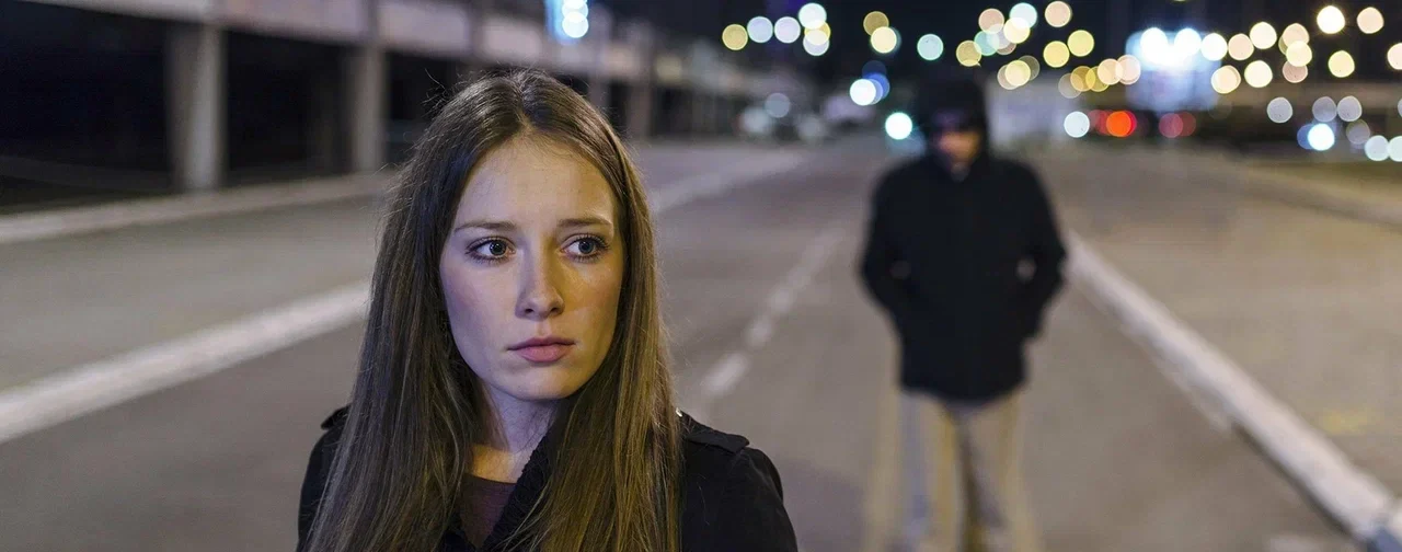 «Сын сказал, что ненавидит девушек». Что делать, если подросток считает себя инцелом?