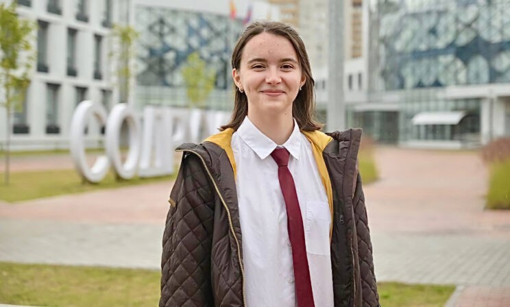 «На вторую часть ЕГЭ по биологии у меня ушло 17 бланков». Мария Томаровская сдала на 300 баллов