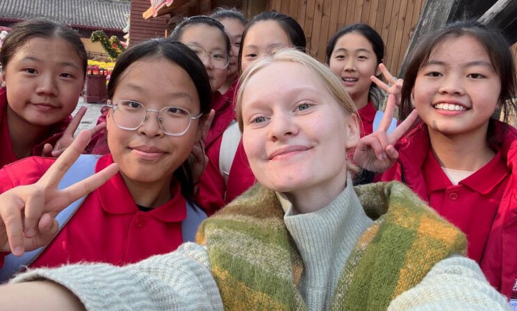 «На китайском ты всегда можешь сказать глупость». Студентка — об Институте Конфуция, новом имени и культе еды