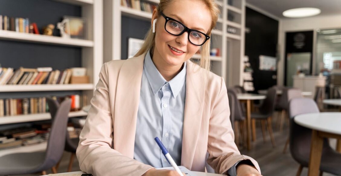 Составлен рейтинг российских вузов с самыми высокими зарплатами ректоров и преподавателей