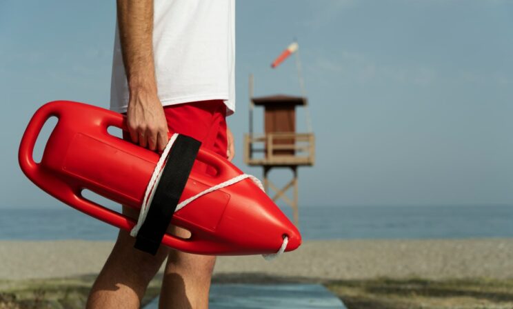 С начала лета в России утонули почти 900 человек. Спасены — 310