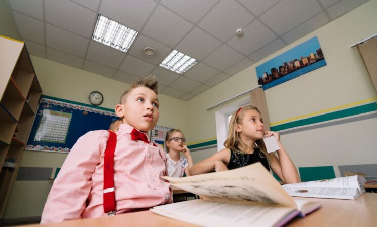 Минпросвещения установило, сколько часов в неделю должны учиться младшеклассники