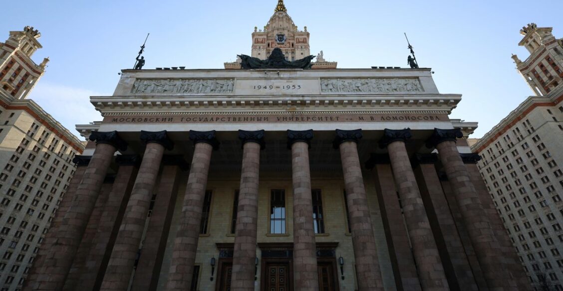 Вузы России введут для иностранных абитуриентов обязательный экзамен по русскому