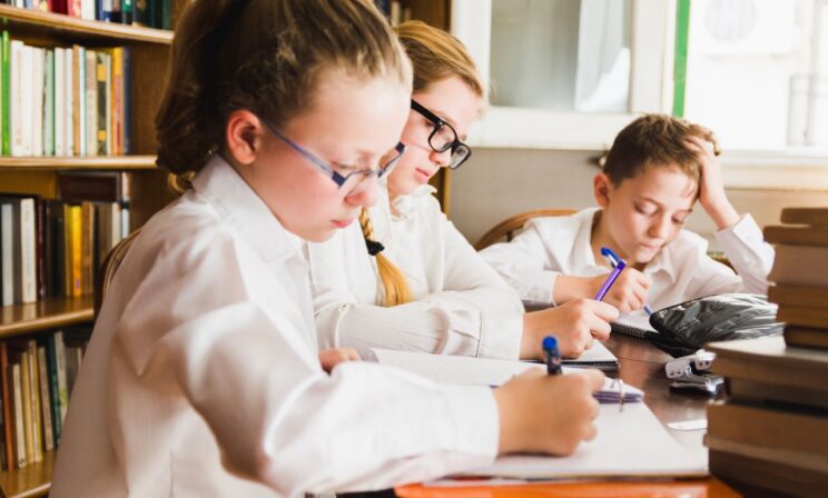 С 2026 года в школах начнут преподавать «Духовно-нравственную культуру России»