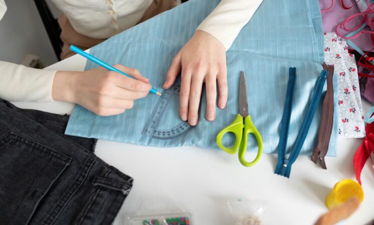 В Госдуме предложили бесплатно обучать профессиям школьников, не сдавших ГИА